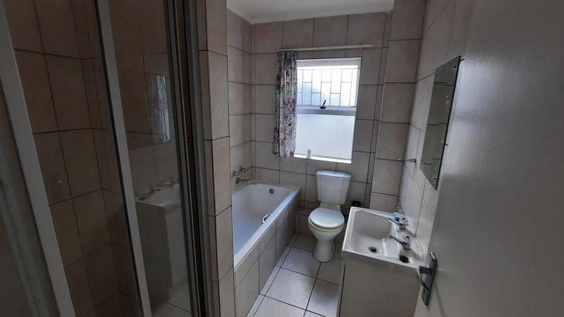 To Let 2 Bedroom Property for Rent in Tyger Valley Western Cape